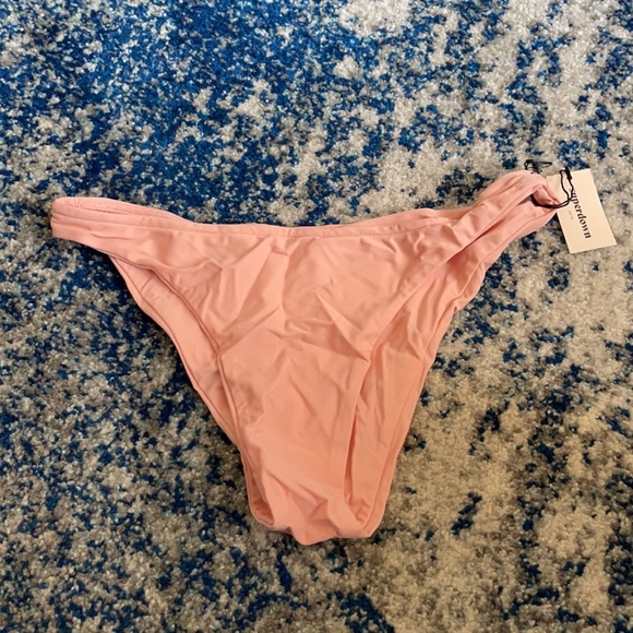 superdown x REVOLVE Alexa Bikini Bottom in Blush S - Picture 4 of 6